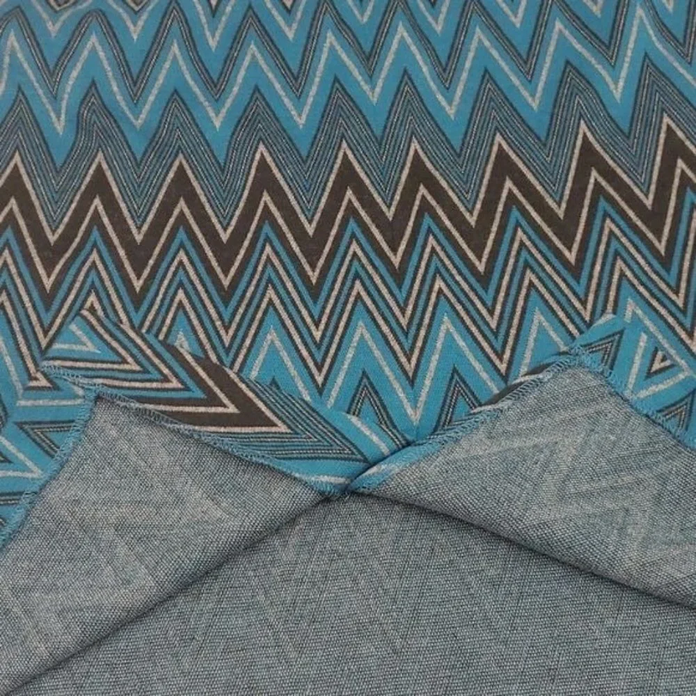 Sharagano Prism Detail Fitted Skirt - Picture 6 of 10